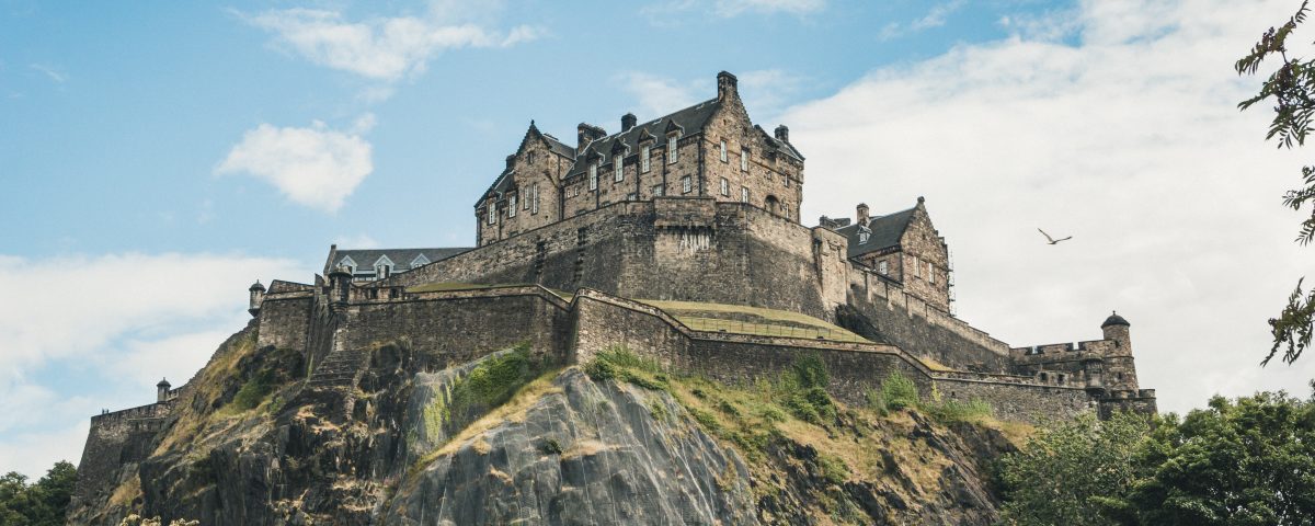 Edinburgh Castle (Photo by Jörg Angeli on Unsplash)