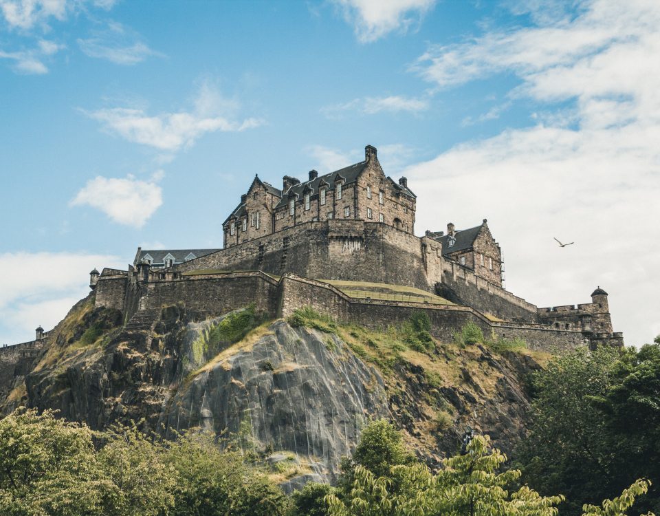 Edinburgh Castle (Photo by Jörg Angeli on Unsplash)